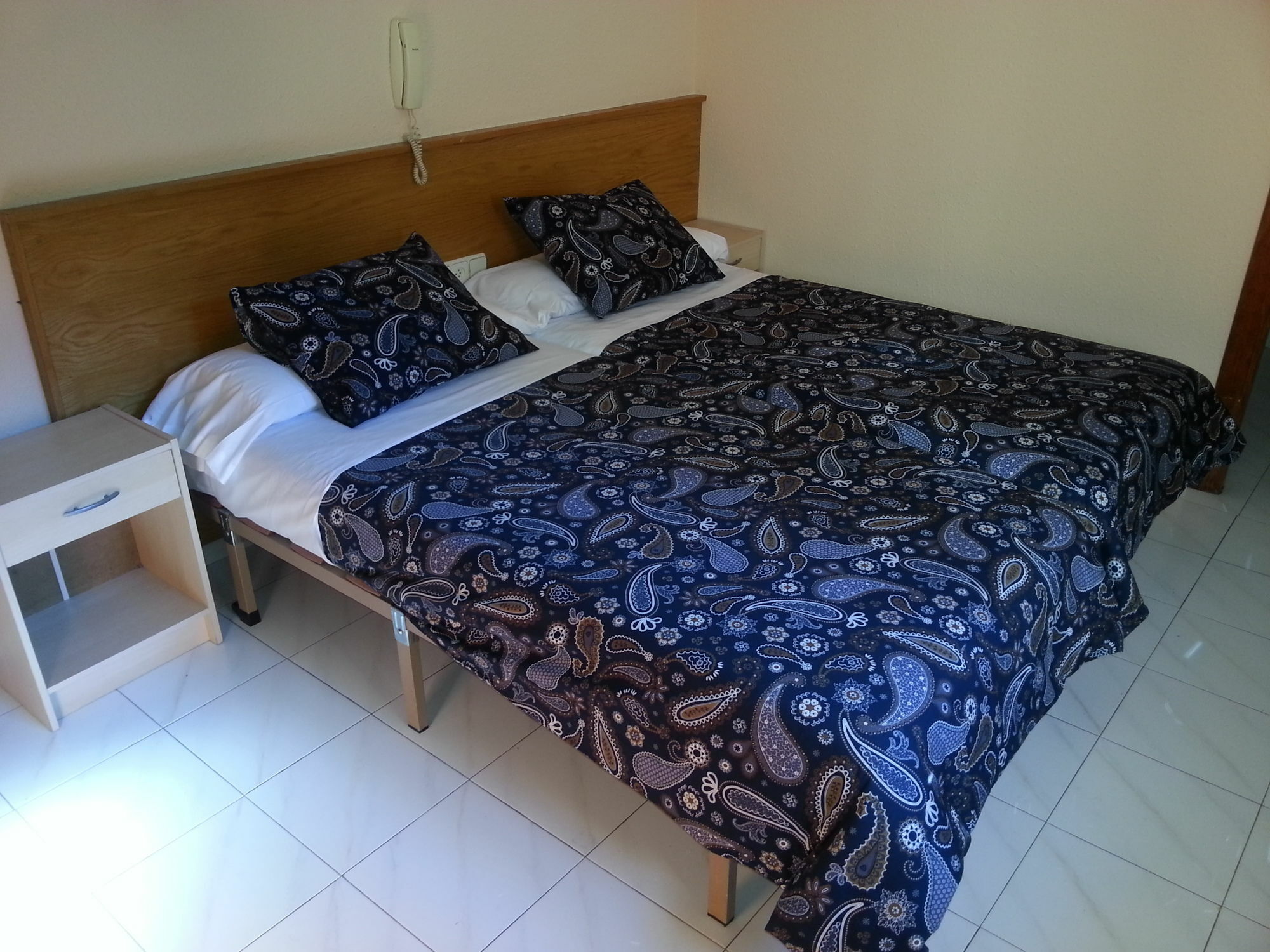 Hotel ארינסל מראה חיצוני תמונה